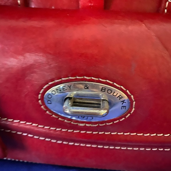 SOLD - Red leather Dooney & Bourke handbag - Picture 3 of 12